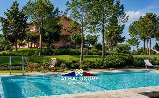Villa in Grosseto, Tuscany, Italy 1