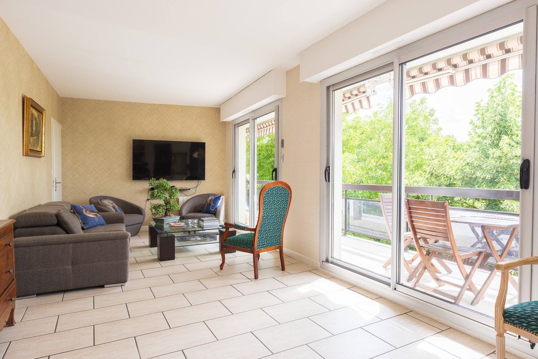 Apartment in Grangier, Dijon, France 4 - 18699242
