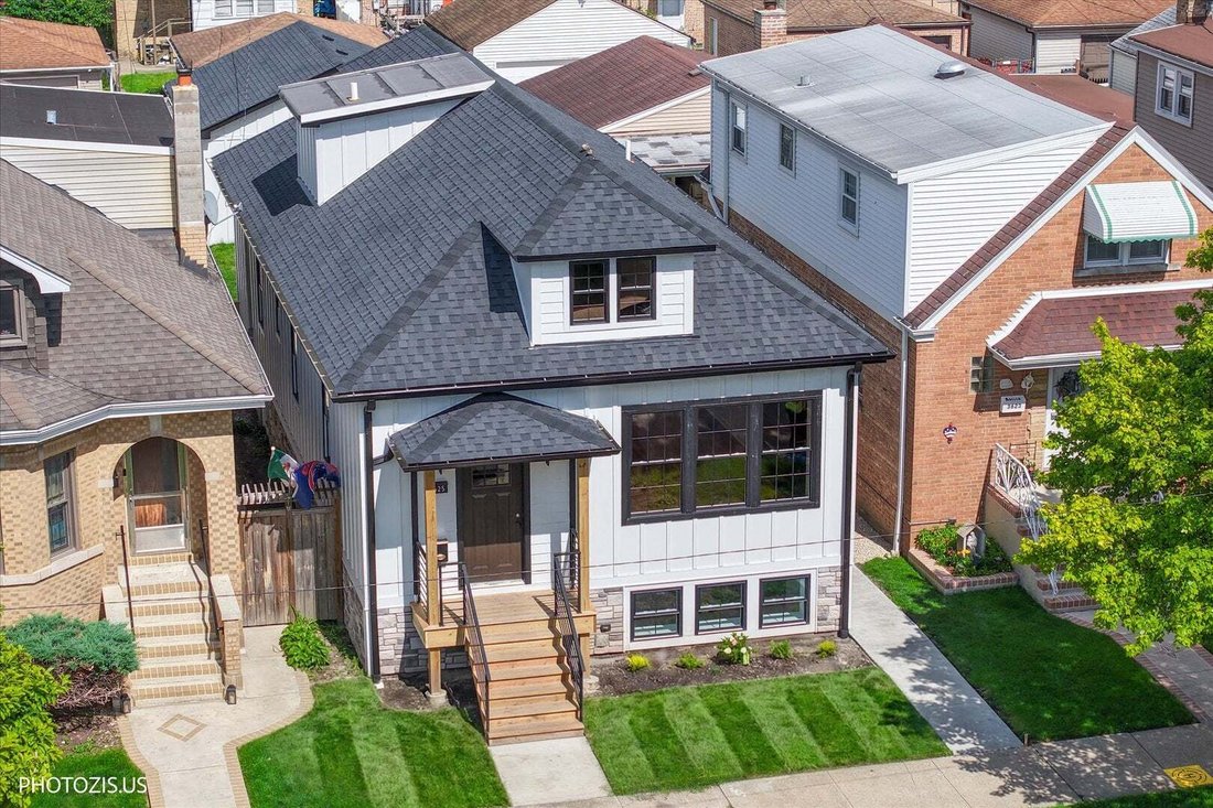 House in Chicago, Illinois, United States 2 - 18697772