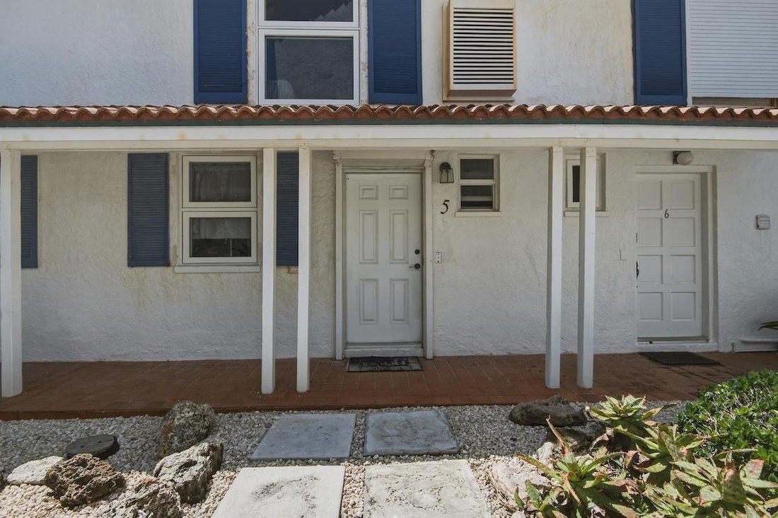 Townhouse in Nassau, New Providence, The Bahamas 3 - 18696286