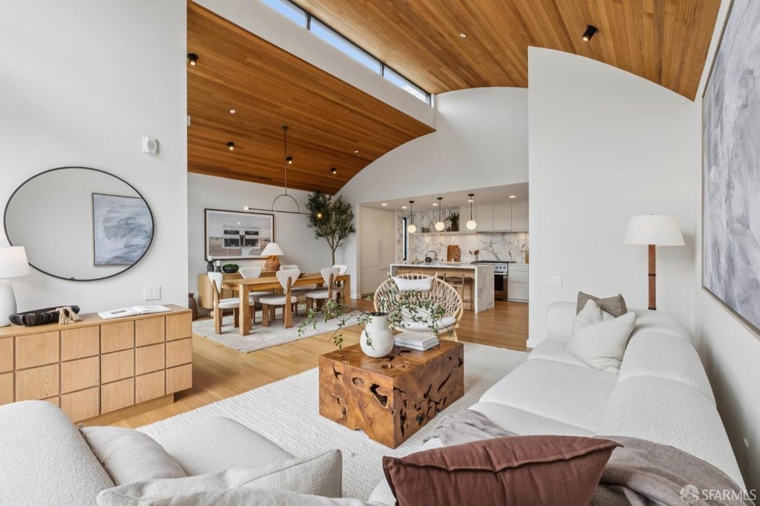 Condo in San Francisco, California, United States 3 - 18696809