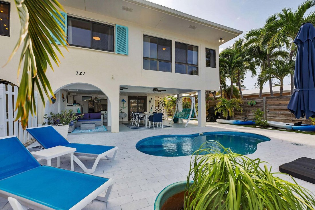 House in Key Colony Beach, Florida, United States 4 - 18696715