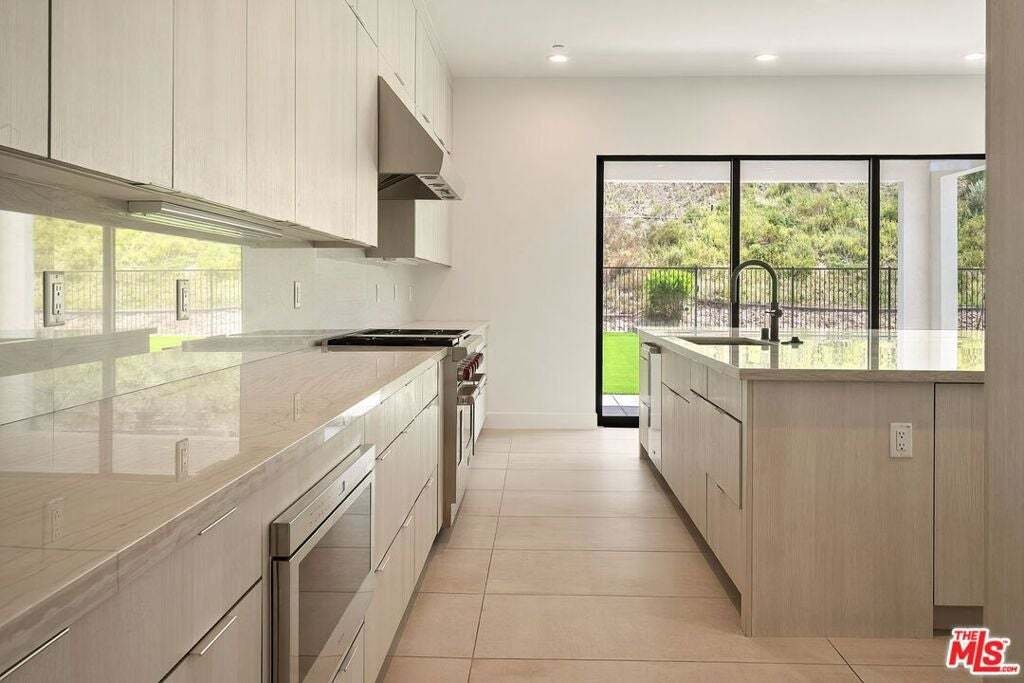 House in Santa Clarita, California, United States 5 - 18697063