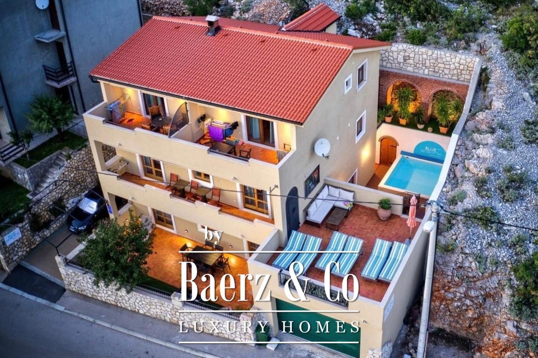 Villa in Senj, Lika-Senj County, Croatia 1 - 18698576
