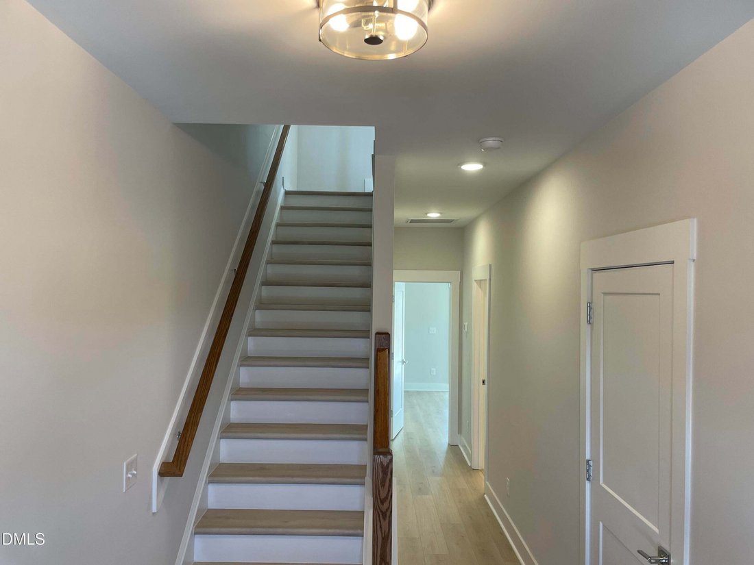 Townhouse in Morrisville, North Carolina, United States 2 - 18697409