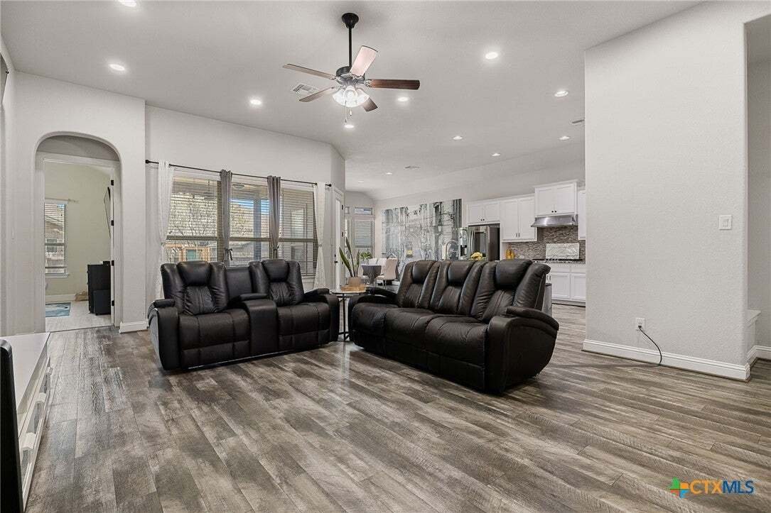House in Pflugerville, Texas, United States 5 - 18696904