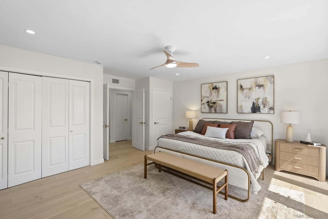 Condo in San Diego, California, United States 4 - 18698201