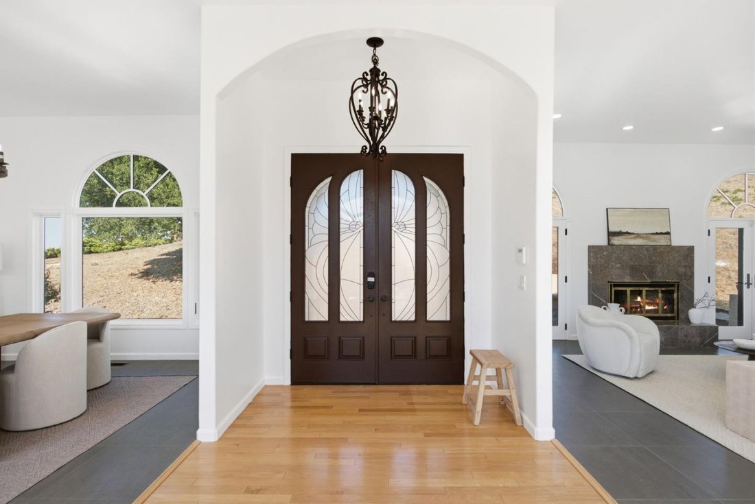 House in Los Altos Hills, California, United States 4 - 18697881