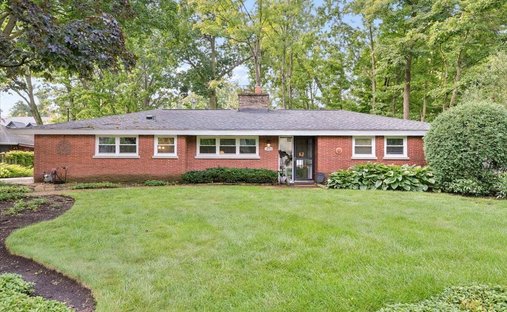 House in Northbrook, Illinois, United States 1