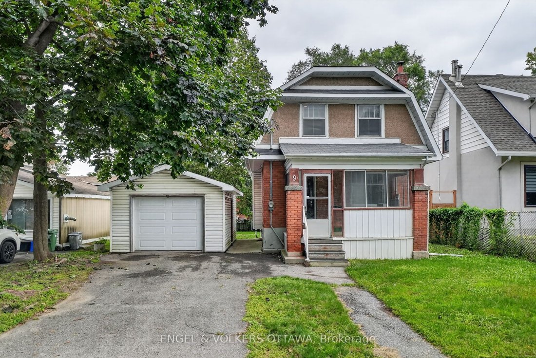 House in Ottawa, Ontario, Canada 1 - 18699129