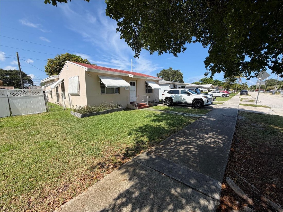House in Hollywood, Florida, United States 4 - 18697609