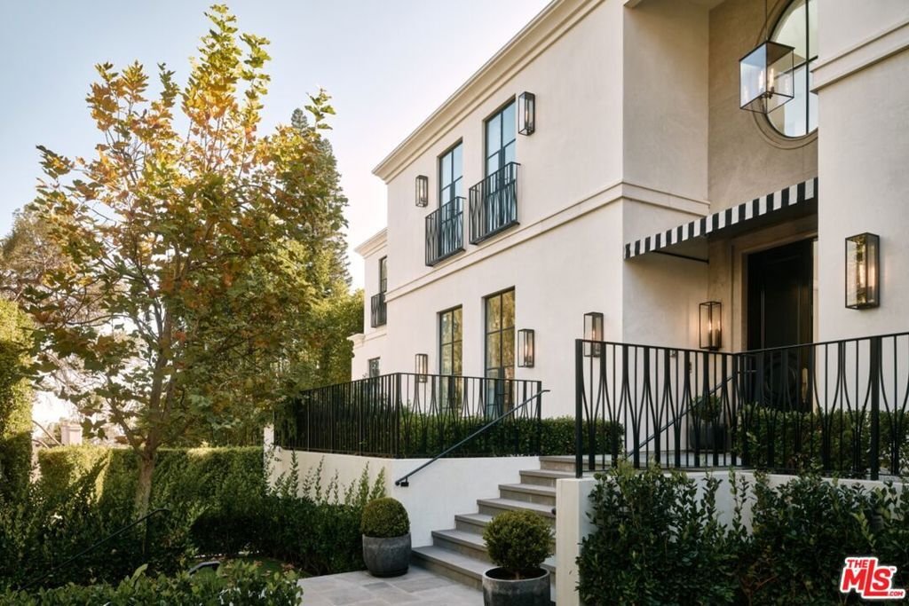 House in Los Angeles, California, United States 3 - 18697059