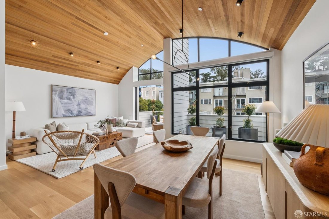Condo in San Francisco, California, United States 2 - 18696809