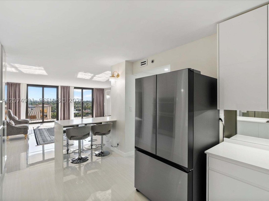 Condo in Bal Harbour, Florida, United States 4 - 18697319