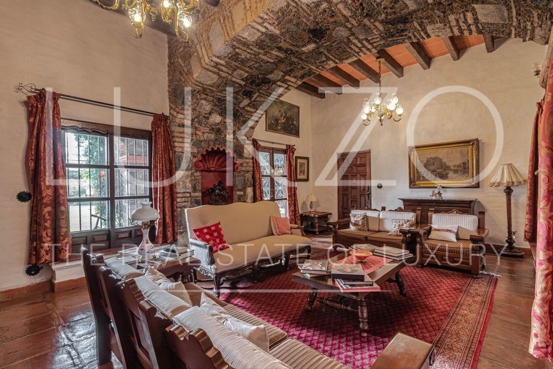 House in Cuernavaca, Morelos, Mexico 2 - 18696329