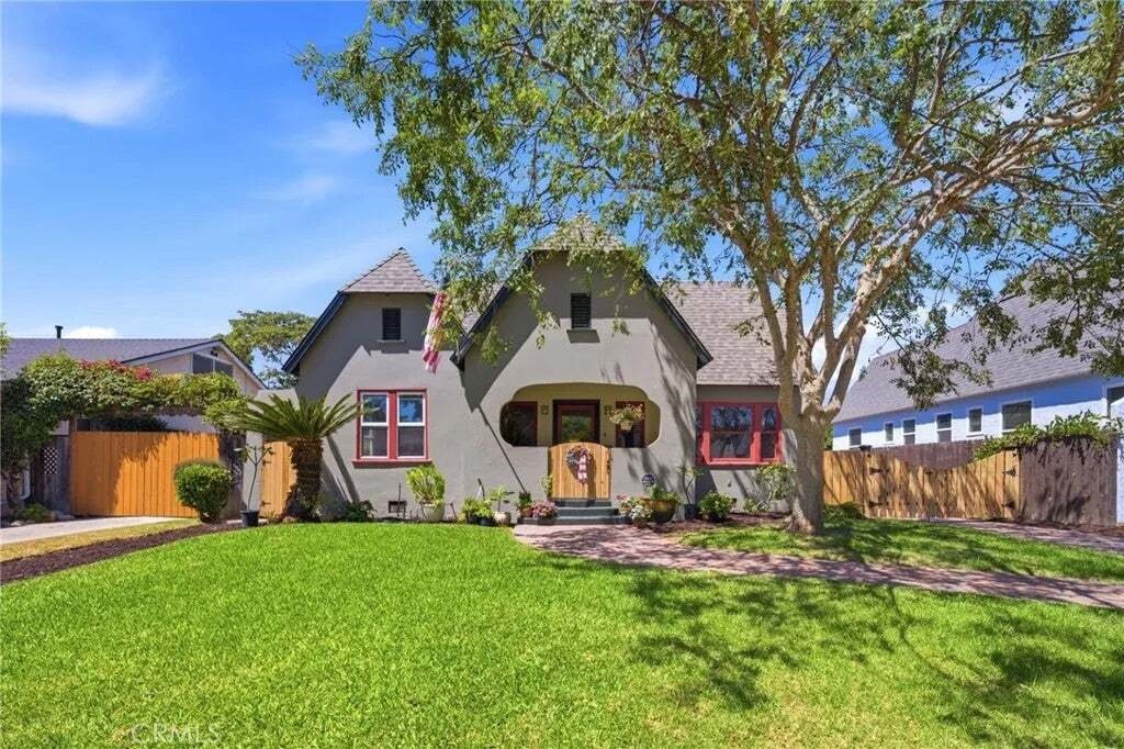 House in Altadena, California, United States 1 - 18698323