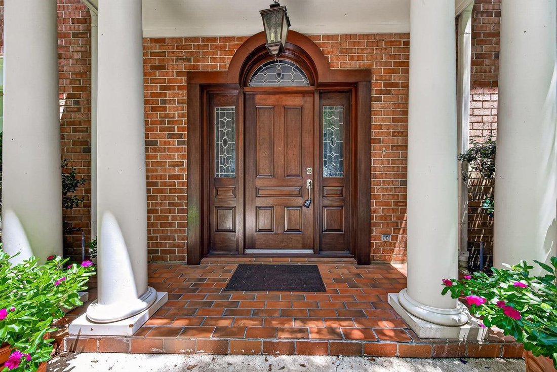 House in Sugar Land, Texas, United States 3 - 18698772