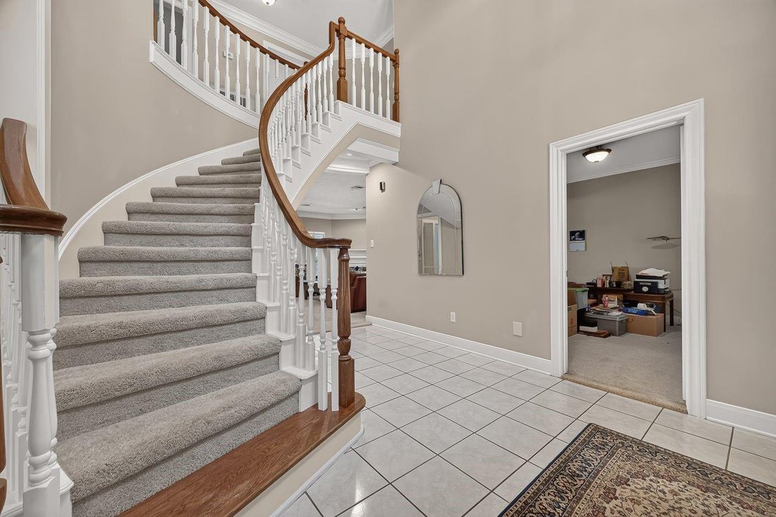 House in Sugar Land, Texas, United States 5 - 18698772