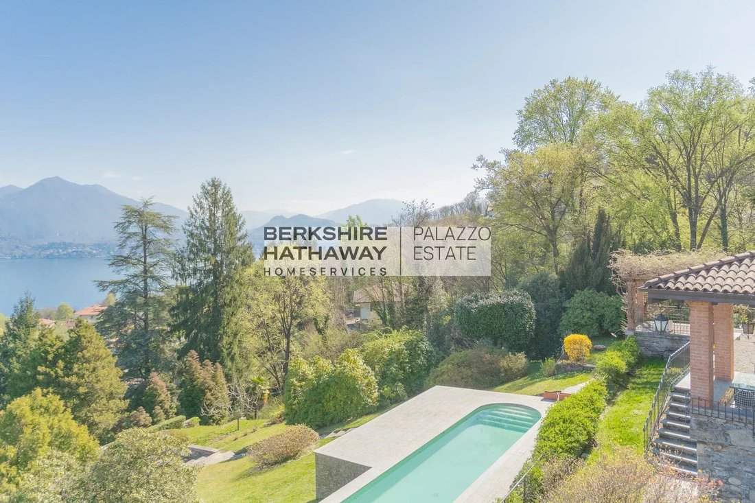 Villa in Stresa, Piedmont, Italy 4 - 11921047