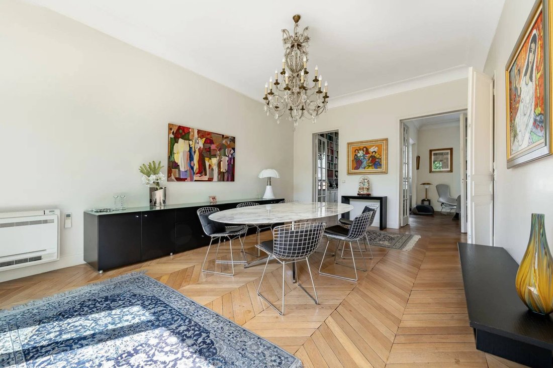 Townhouse in Prince–Marmottan, Boulogne-Billancourt, France 4 - 16656478