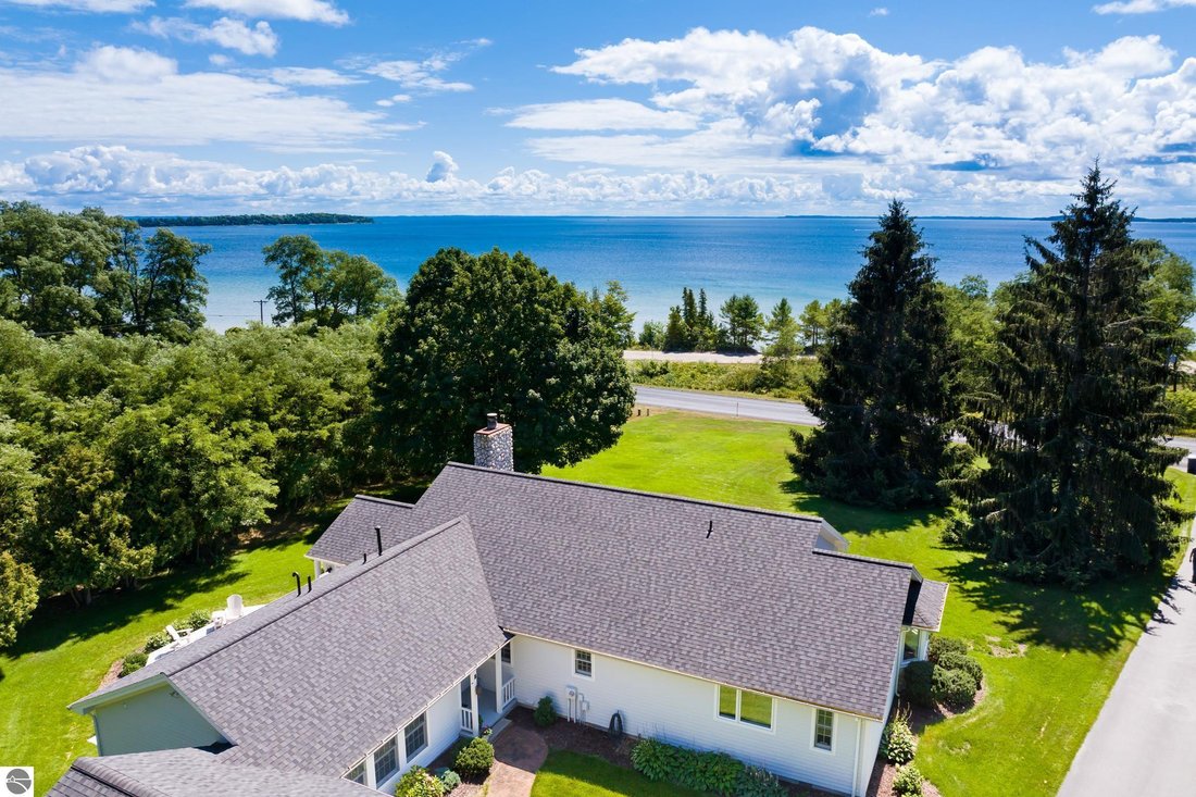 House in Northport, Michigan, United States 2 - 18698828