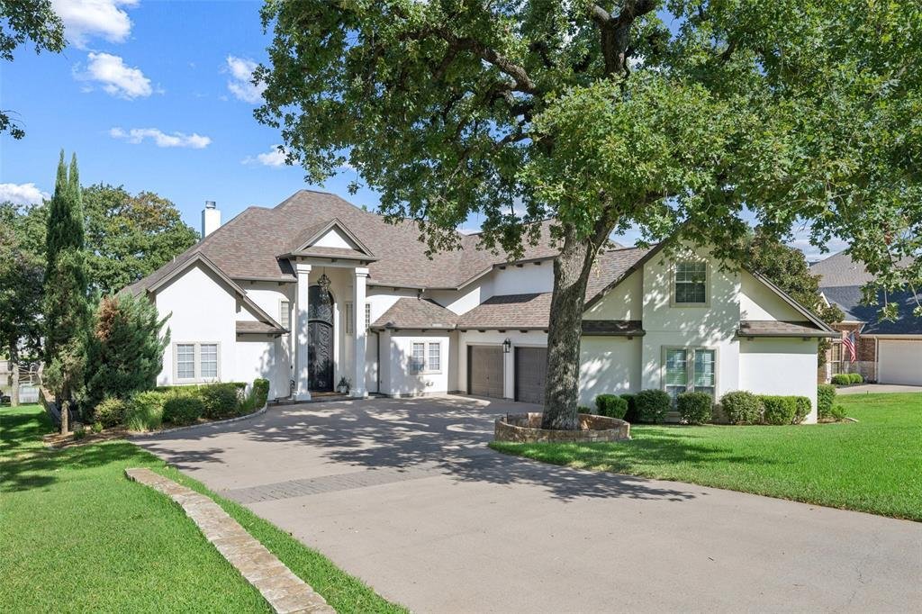 House in Azle, Texas, United States 1 - 18698556