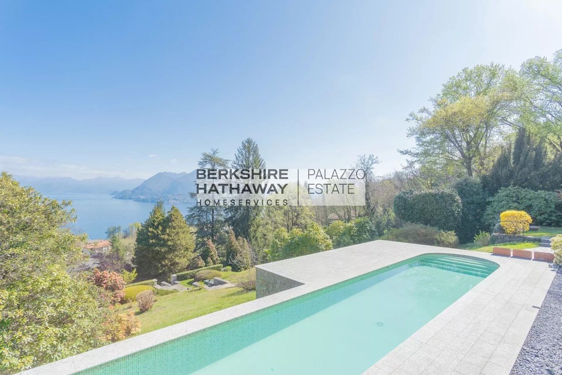 Villa in Stresa, Piedmont, Italy 1 - 11921047
