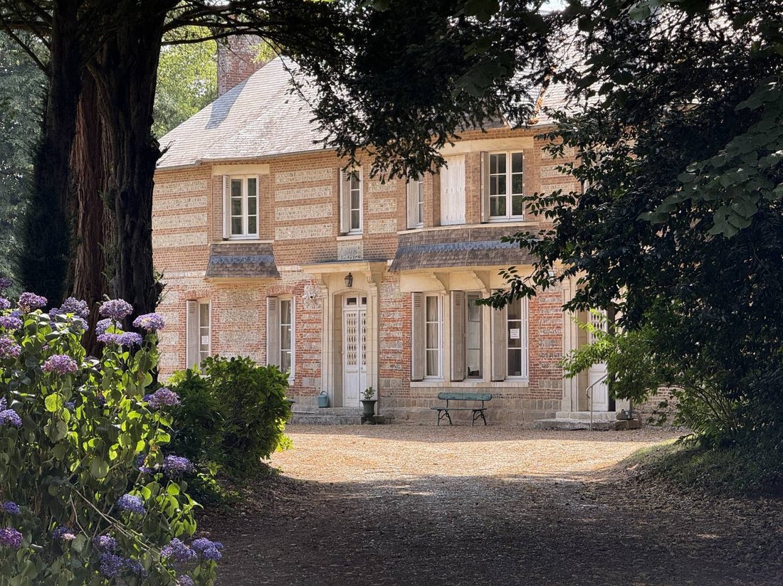 Castle in Saint-Valery-en-Caux, Normandy, France 2 - 18699176