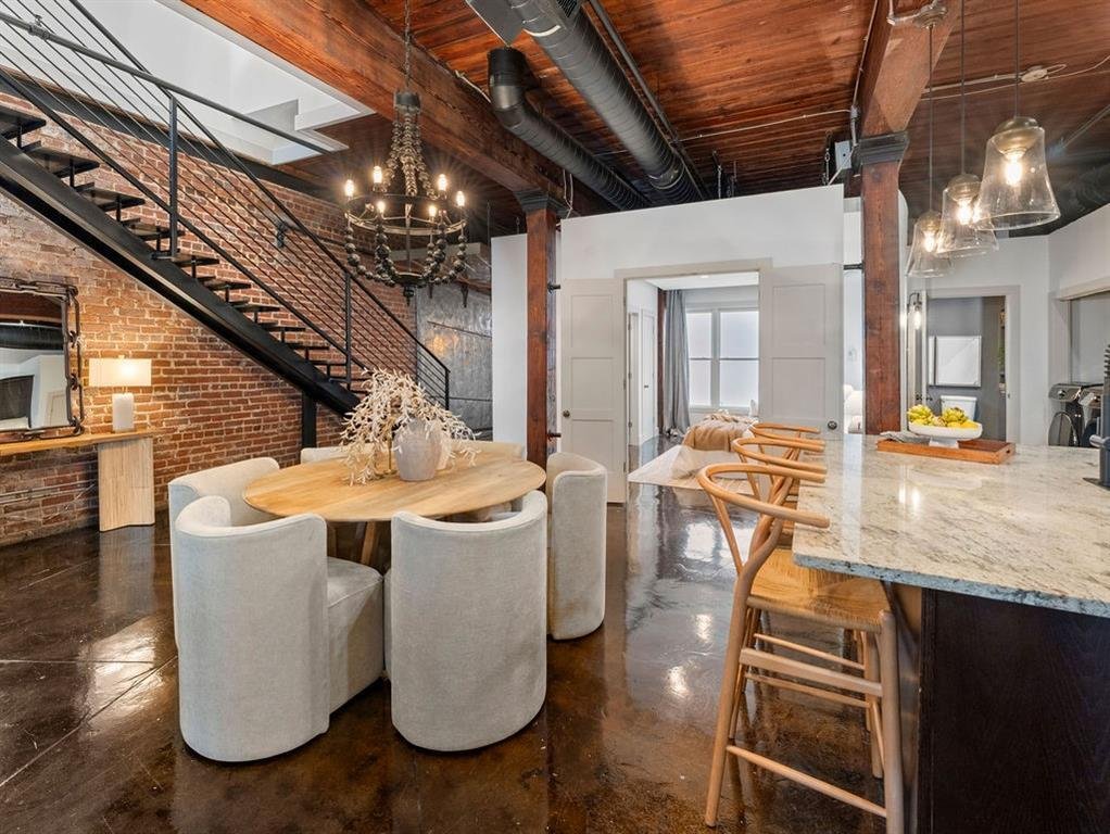 Condo in Atlanta, Georgia, United States 5 - 18698075