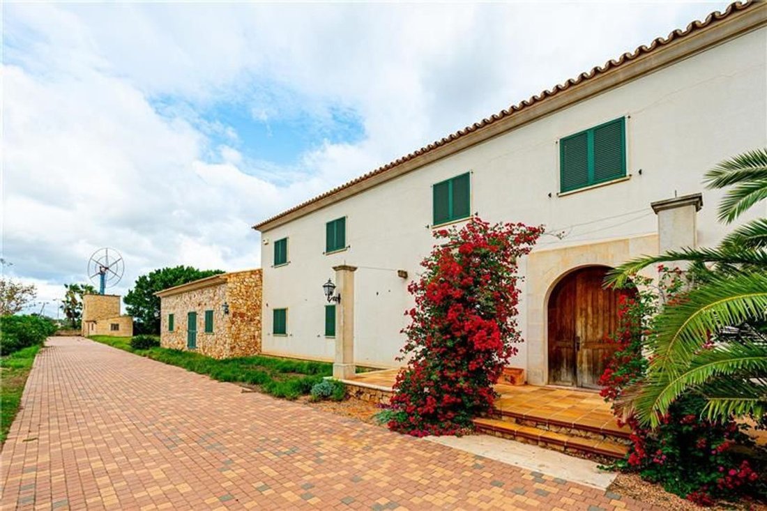 Villa in Palma, Balearic Islands, Spain 2 - 18698370