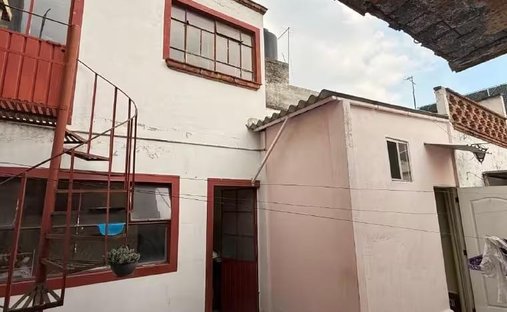 Land in Santa Catarina Yecahuitzotl, Mexico City, Mexico 1