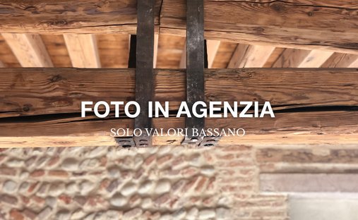 Appartamento a Bassano del Grappa, Veneto, Italia 1