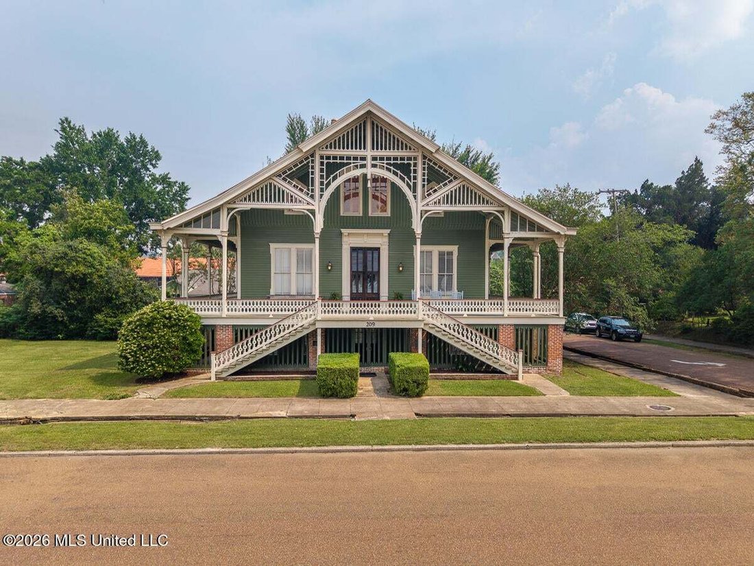 House in Natchez, Mississippi, United States 4 - 18696839
