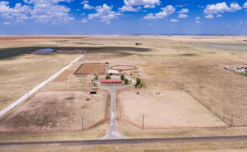 House in Happy, Texas, United States 1