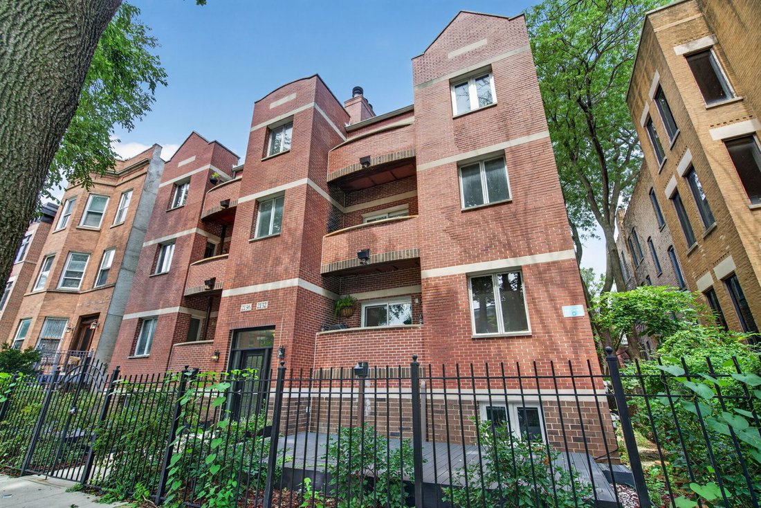 Condo in Chicago, Illinois, United States 1 - 18697681