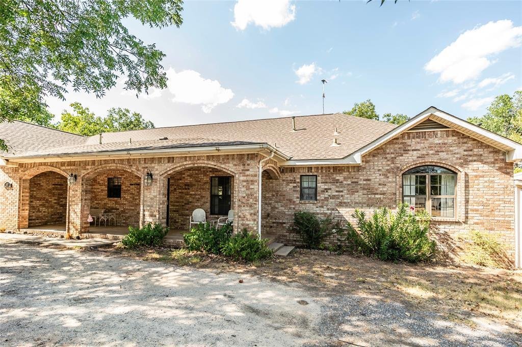 House in Nocona, Texas, United States 1 - 18698617