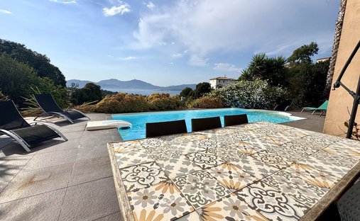 Villa in Grosseto-Prugna, Corsica, France 1