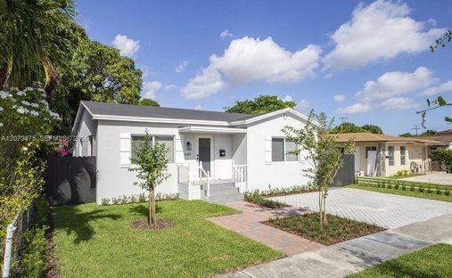 House in Hialeah, Florida, United States 1