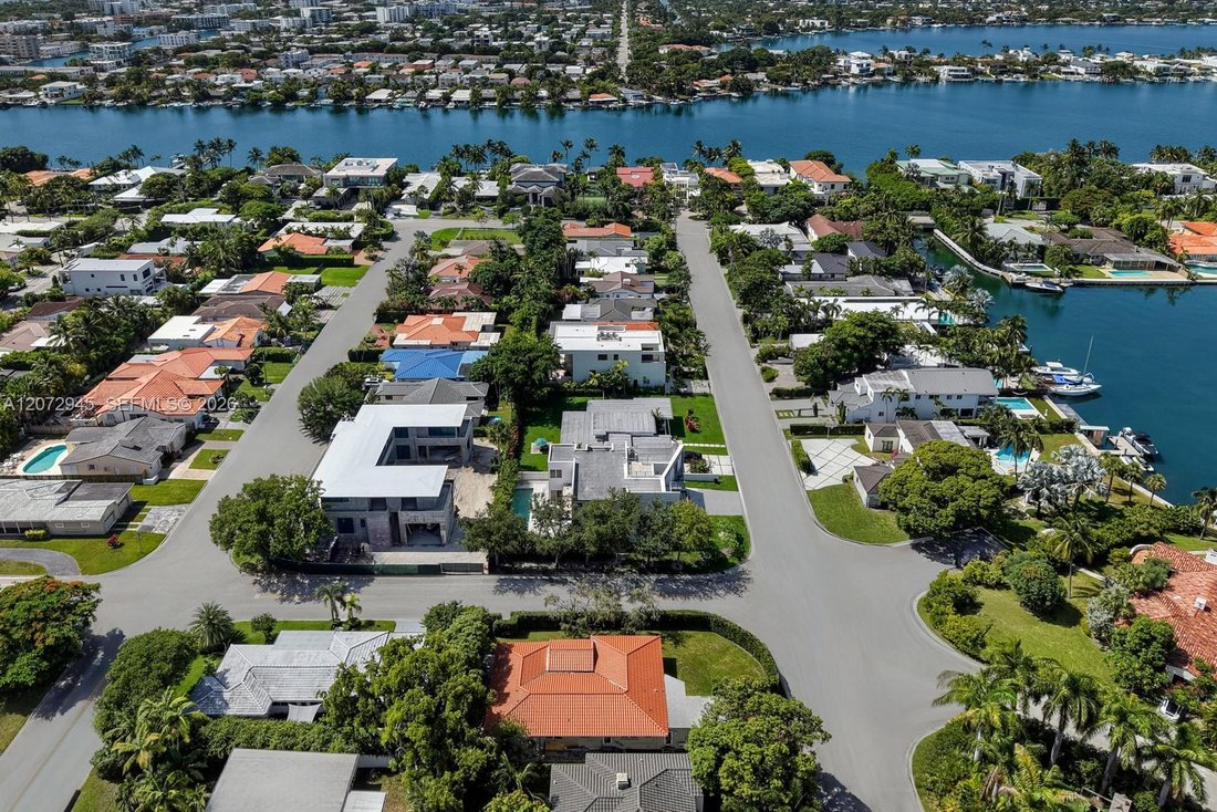 House in Bal Harbour, Florida, United States 4 - 18698908