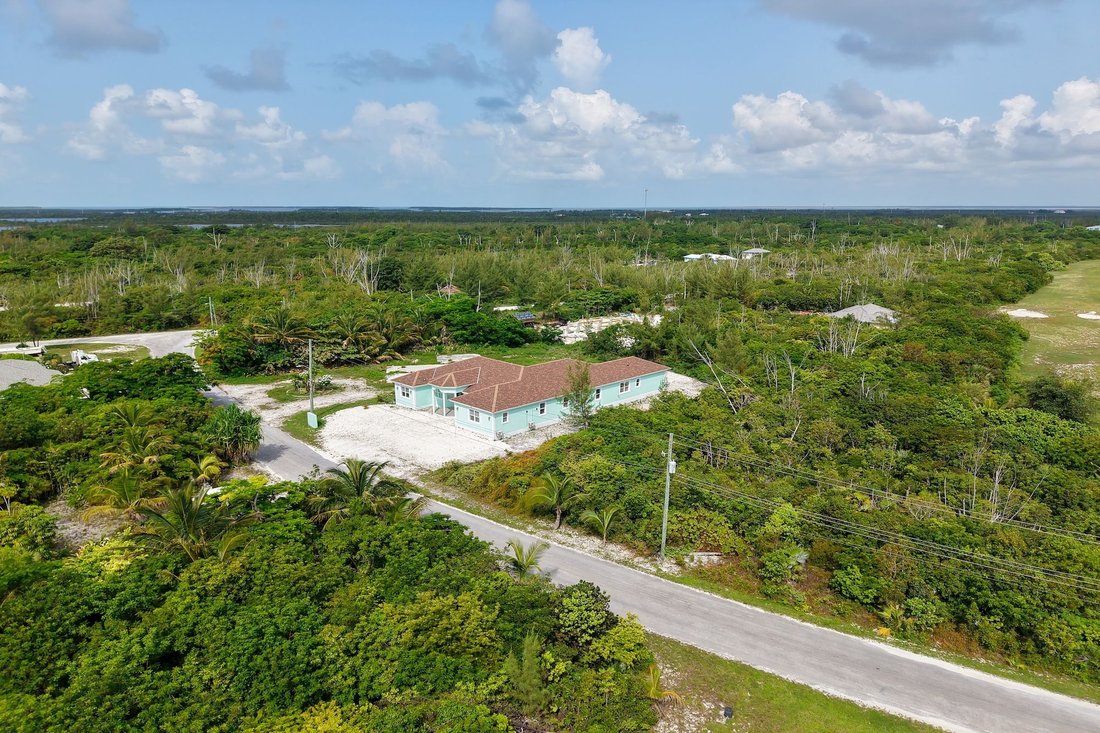 House in Treasure Cay, Central Abaco, The Bahamas 4 - 18696374