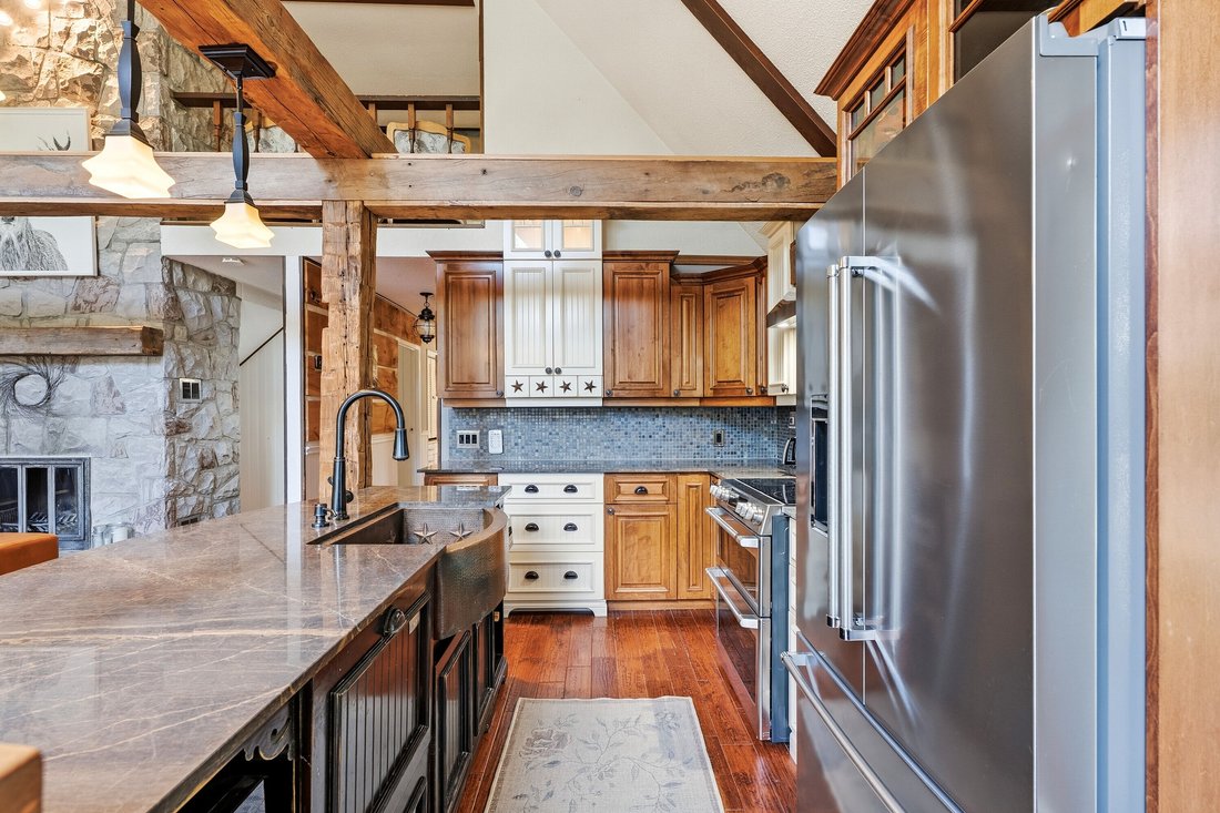 House in Bracebridge, Ontario, Canada 4 - 18696512