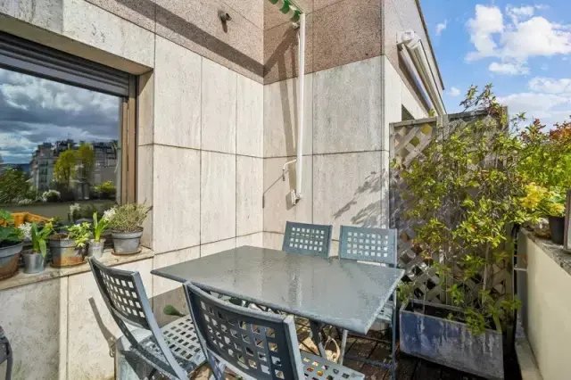 Apartment in La Plaine des Sablons, Neuilly-sur-Seine, France 3 - 17508949