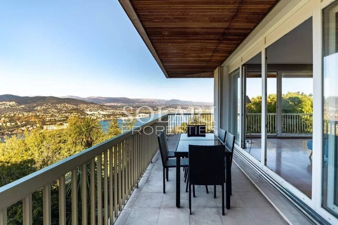 House in Théoule-sur-Mer, Provence-Alpes-Côte d'Azur, France 4 - 16766470