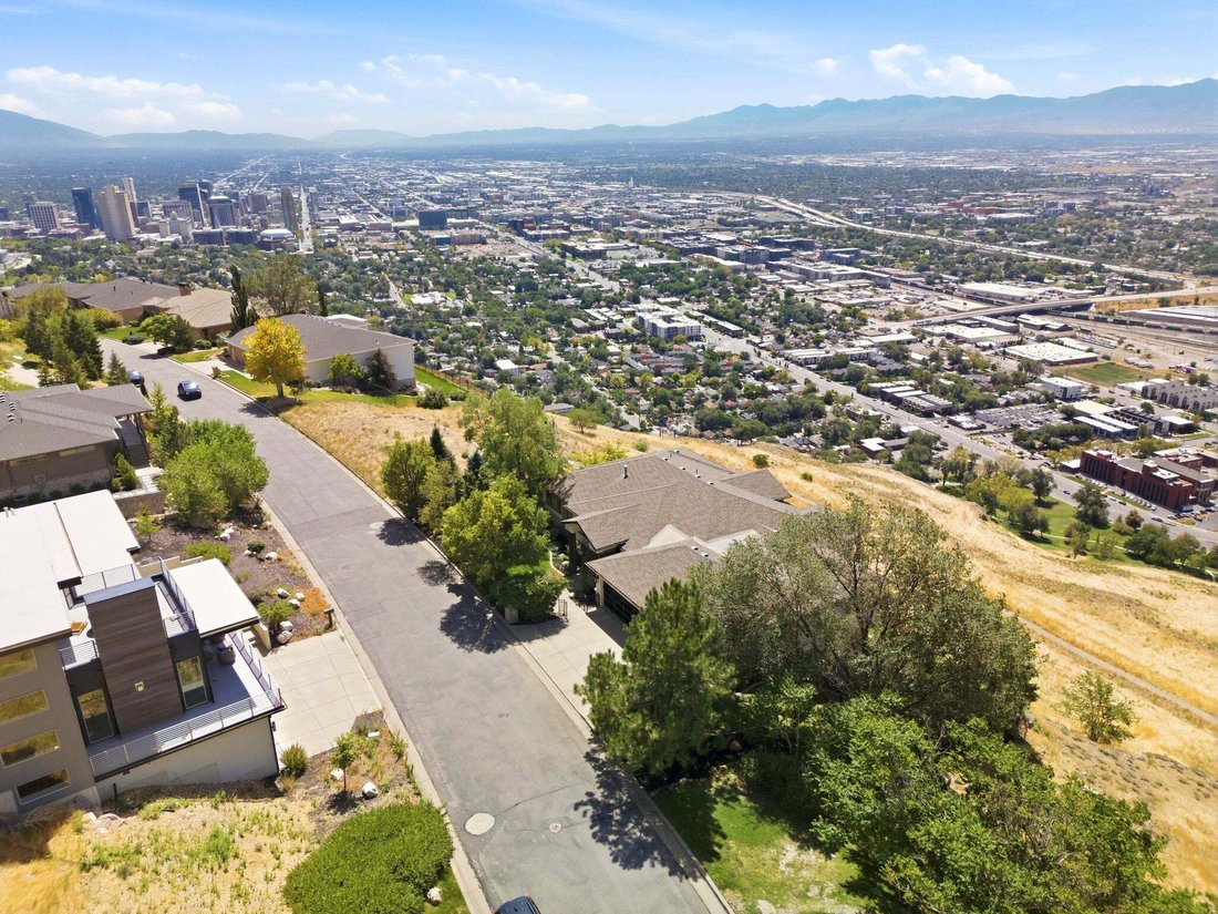 House in Salt Lake City, Utah, United States 4 - 18697208