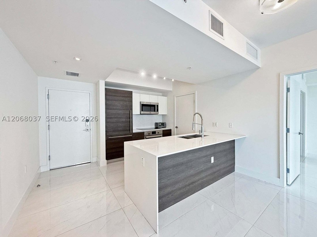 Condominio en Coral Gables, Florida, Estados Unidos 1 - 18662185