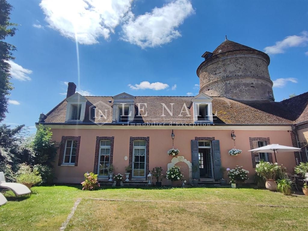 Estate in Bonneval, Centre-Val de Loire, France 5 - 14575836