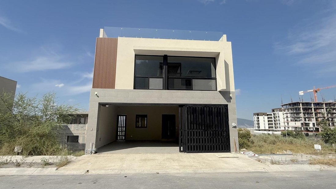 House in Monterrey, Nuevo Leon, Mexico 1 - 18696290