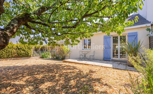 Villa in Rond-point route de Paris, Nantes, France 1