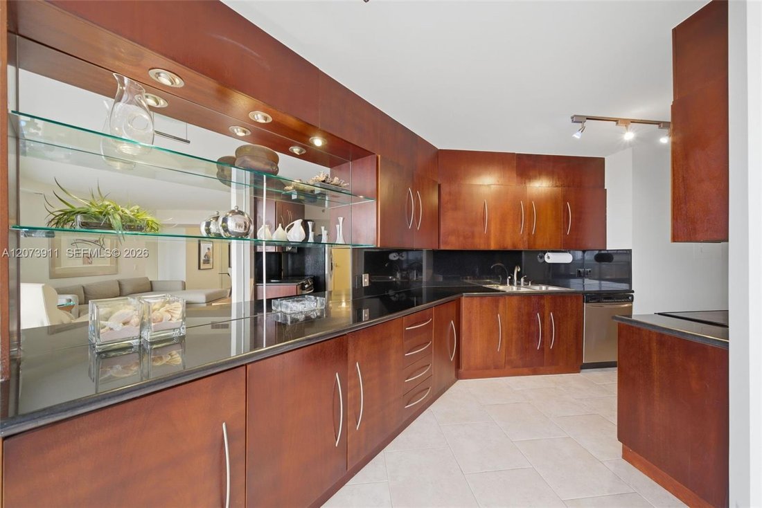 Condo in Aventura, Florida, United States 5 - 18698913