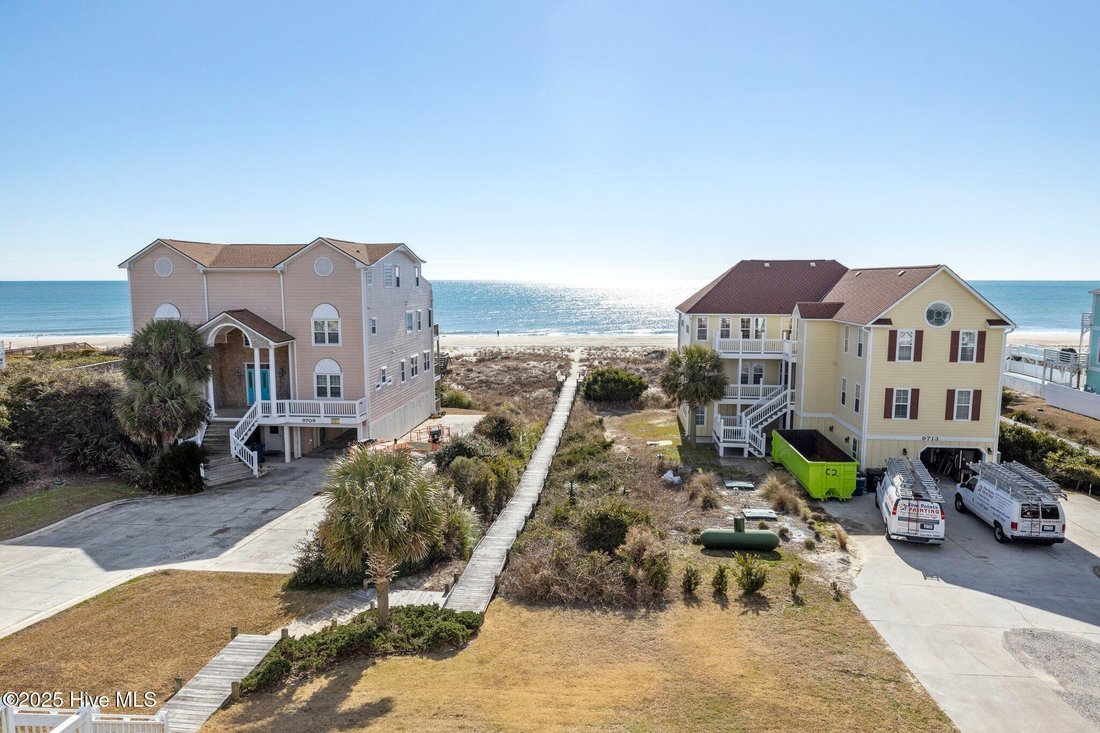 House in Emerald Isle, North Carolina, United States 5 - 18697908